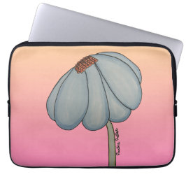 Capa Para Notebook Flor Azul com fundo rosa