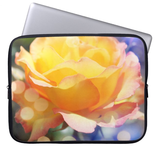 Capa Para Notebook Flor de rosa amarela esplêndida em borbulhamento d (Frente)