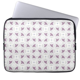 Capa Para Notebook Floral de Lavanda Delicado em Treliça de Diamante