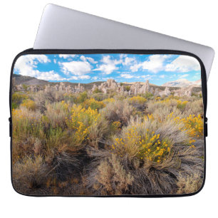 Capa Para Notebook Flores Blooming Sagebrush California