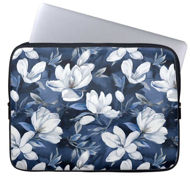 Capa Para Notebook Flores Brancas da Magnolia, Fundo Azul (Frente)