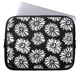 Capa Para Notebook Flores brancas e pretas, de cor azul