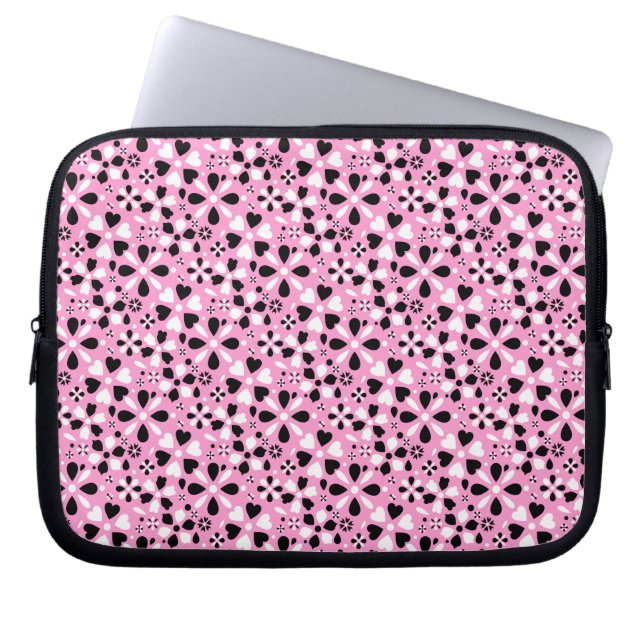 Capa Para Notebook Flores brancas e pretas fofas (Frente)