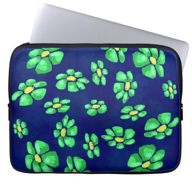 Capa Para Notebook Flores Brancas Verdes Aspiram em Fundo Azul (Frente)