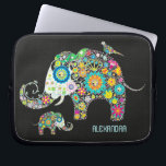Capa Para Notebook Flores De Retrorização Coloridas Da Forma De Elefa<br><div class="desc">Flores retrorreflectoras coloridas em forma de elefante contra fundo preto. Elefante bebê e pássaro podem ser removidos. Textura de diamante e decorada com pernos de diamante (imagem não diamantes reais). Disponível em outros produtos.</div>