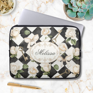 Capa Para Notebook Flores de Rosa Vintage Monograma Diamante Preto Br
