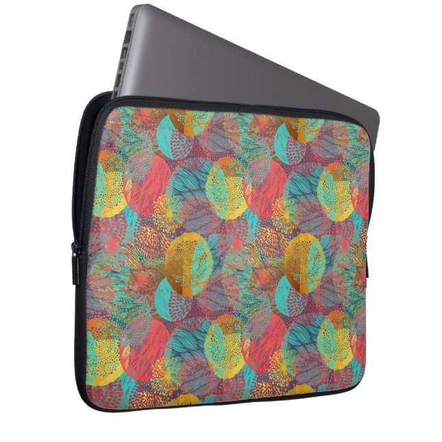 Capa Para Notebook Flores Douradas Etéreas - Harmonia Floral Sem Cost (Frente Esquerda)