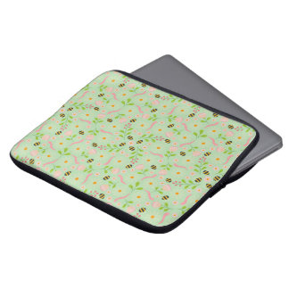 Capa Para Notebook Flores e criaturas inspiradas na natureza