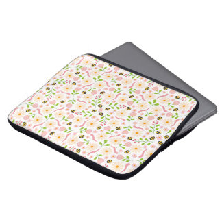 Capa Para Notebook Flores e criaturas inspiradas na natureza