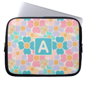 Capa Para Notebook Flores Pastel Monogramadas