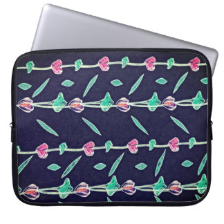Capa Para Notebook Flores riscadas
