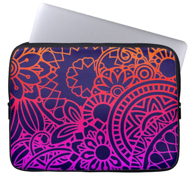 Capa Para Notebook Flores Roxas Laranja e Fundo Azul Marinho (Frente)