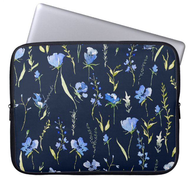 Capa Para Notebook Flores Rusticas Azuis: Ilustração Botânica. (Frente)
