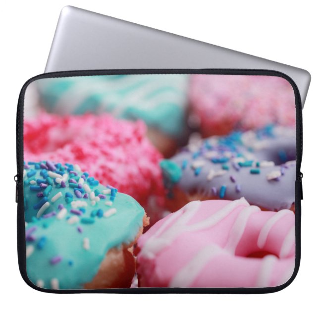 CAPA PARA NOTEBOOK FOCUPAR FOTOGRAFIA DE DOUGHNUTS WI ASSORTADA (Frente)