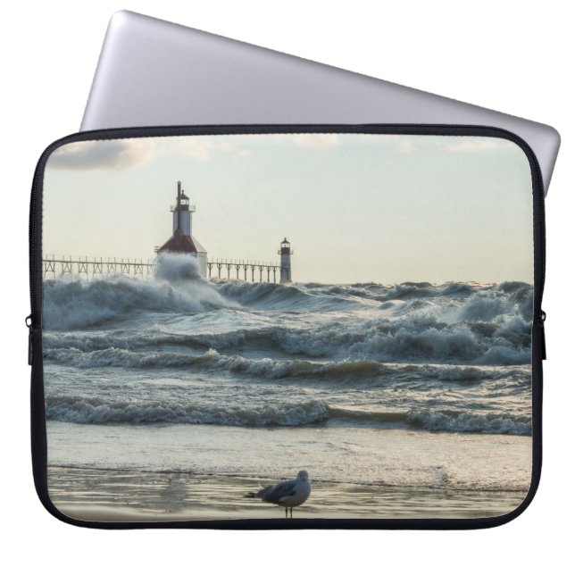 Capa Para Notebook Força por trás da beleza (Frente)