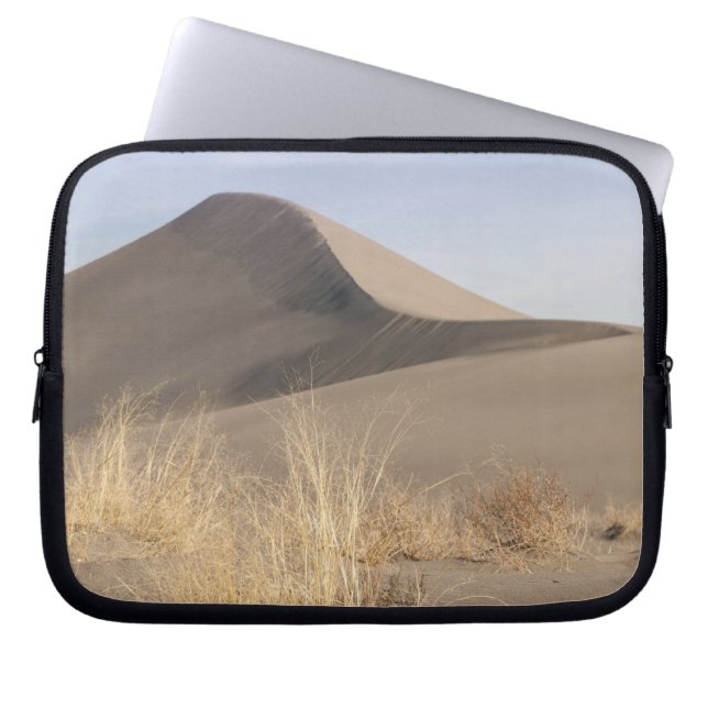 Capa Para Notebook Formações de dunas de areia. Parque Estadual Brune (Frente)