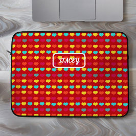 Capa Para Notebook Formas de coração desenhadas à mão em cores variad