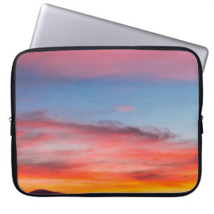 CAPA PARA NOTEBOOK FOTO DA MONTANHA EM FOTO AZUL AZUL DE PELE