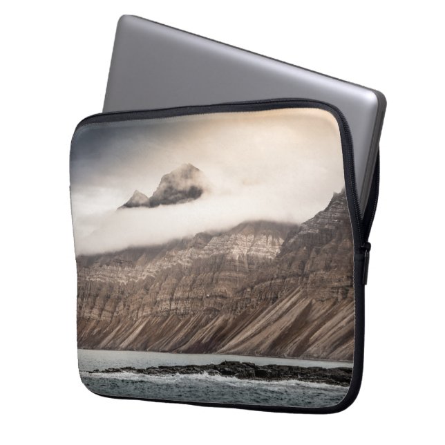 Capa Para Notebook Foto de Paisagem de Svalbard (Frente Esquerda)