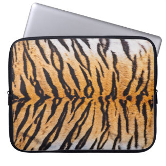 Capa Para Notebook Foto de um verdadeiro Tigre Indo-Chinês (Panthera)