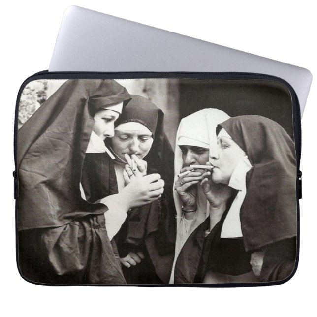 Capa Para Notebook Fotografia de Vintage de Freiras (Frente)