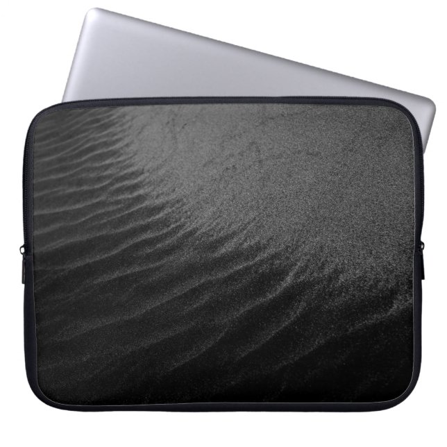 CAPA PARA NOTEBOOK FOTOGRAFIA GRAYSCALE DA AREIA (Frente)