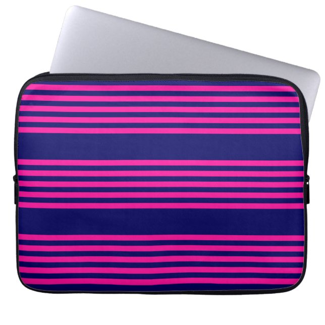 Capa Para Notebook Fuchsia e padrão de cinco faixas azul marinho (Frente)
