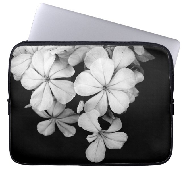 Capa Para Notebook Fundo floral preto e branco (Frente)