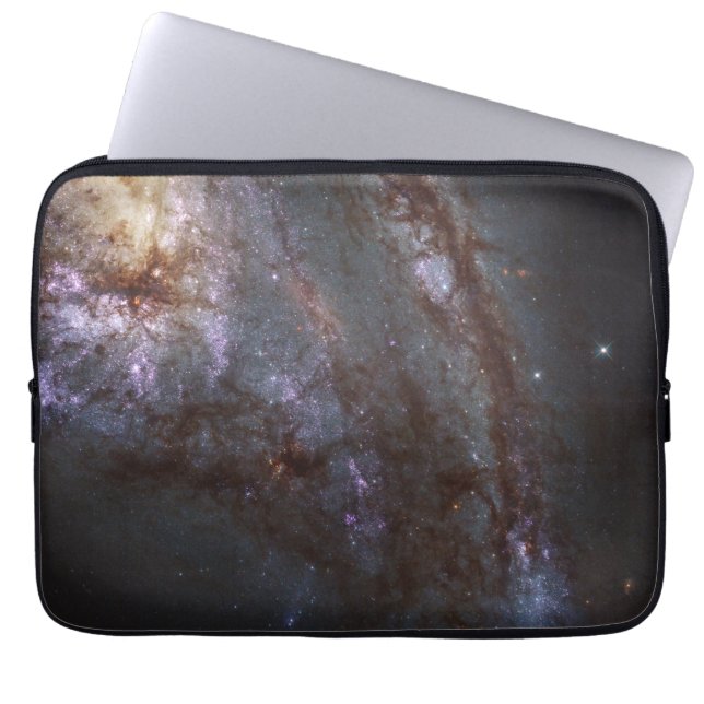 Capa Para Notebook Galáxia Espiral Ngc 3627. (Frente)
