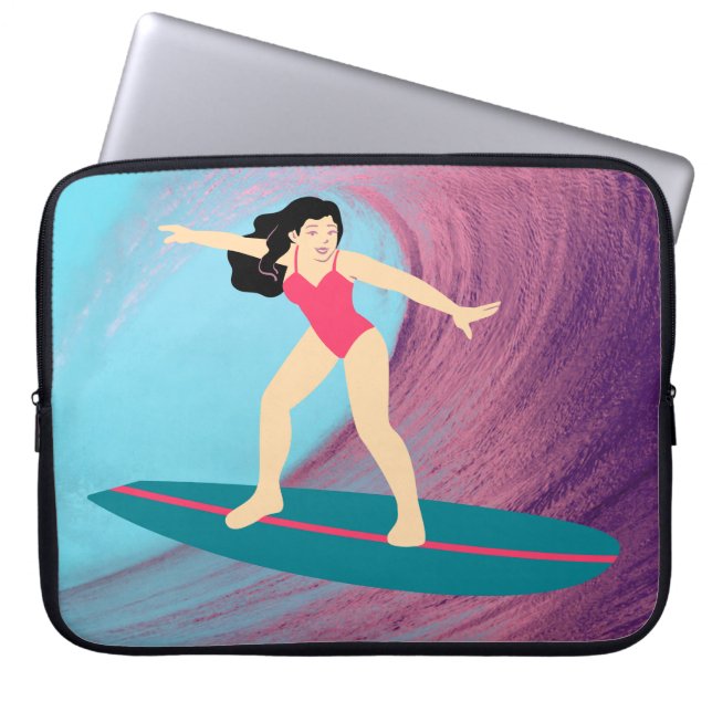 Capa Para Notebook Garota surfando no pôr do sol. (Frente)