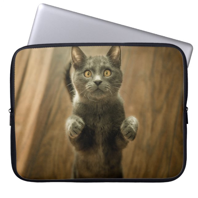 Capa Para Notebook GATO DE cinza EM DOIS PÉS (Frente)
