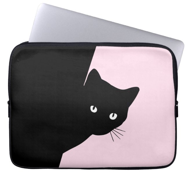 Capa Para Notebook Gato Preto Astuto Rosa (Frente)