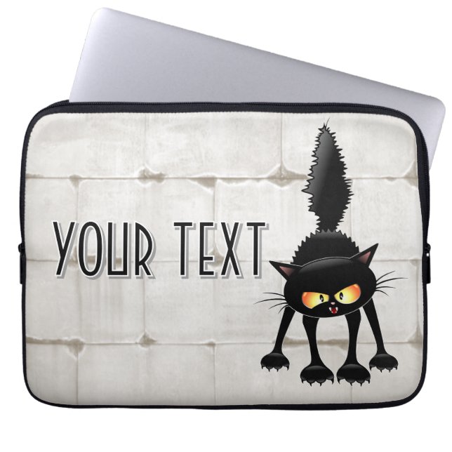 Capa Para Notebook Gato Preto Cartoon Engraçado e Feroz  (Frente)