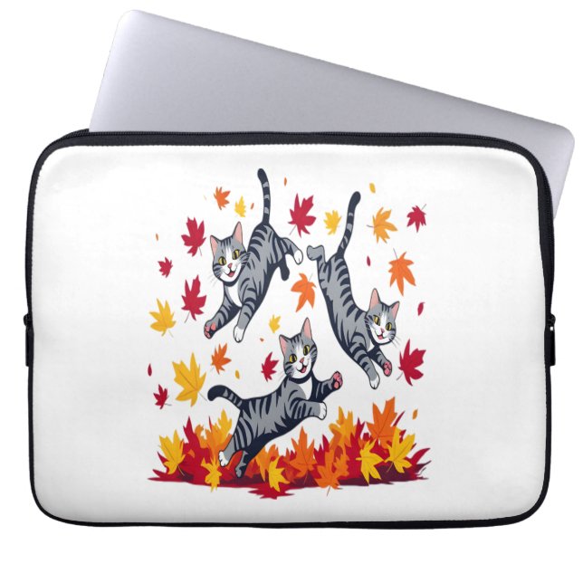 Capa Para Notebook Gatos Brincando nas Folhas do outono (Frente)