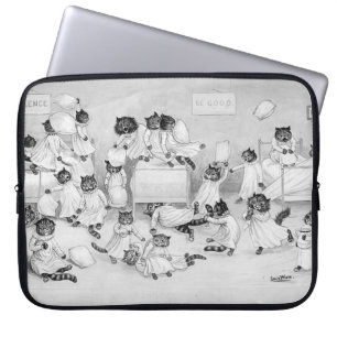 Capa Para Notebook Gatos no dormitório