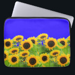 Capa Para Notebook Girassóis - Liberdade Ucrânia Paz Bandeira Ucrania<br><div class="desc">Girassóis - Liberdade Ucrânia Paz Bandeira Ucraniana - Apoiar a Independência Juntos - Vitória! Vamos faz do mundo um lugar melhor - todos juntos! Um mundo melhor começa - depende - precisa de você também! Você pode transferir para mais de 1000 produtos Zazzle. Redimensionar e mover ou remover e adicionar...</div>