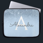 Capa Para Notebook Glam Blue Glitter e Sparkle Chic Monogramas<br><div class="desc">Minúsculo de Ombre Azul e Minúsculo,  moderno e elegante caso de monograma. Esse caso pode ser personalizado para incluir seu nome inicial e próprio.</div>