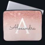Capa Para Notebook Glitter Dourado de Rosa de Glam e Monograma de Spa<br><div class="desc">Glam Rosa Dourado Ombre Faux Glitter e Sparkle Modern e Elegante Monograma. Esse caso pode ser personalizado para incluir seu nome inicial e próprio.</div>