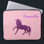 Capa Para Notebook Glitter Rosa Púrpura Estimulante de Unicórnio<br><div class="desc">Este design pode ser personalizado na área fornecida pela alteração da foto e/ou do texto. Ou pode ser personalizado clicando em Personalizar este Modelo e, em seguida, escolhendo o clique para personalizar mais a opção e excluir ou alterar a cor do plano de fundo, adicionar texto, alterar a cor ou...</div>