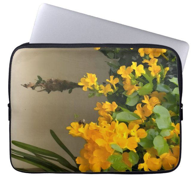 Capa Para Notebook Golden Blossom Beauty (Frente)