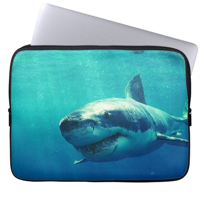 CAPA PARA NOTEBOOK GRANDE TUBARÃO BRANCO 1 (Frente)