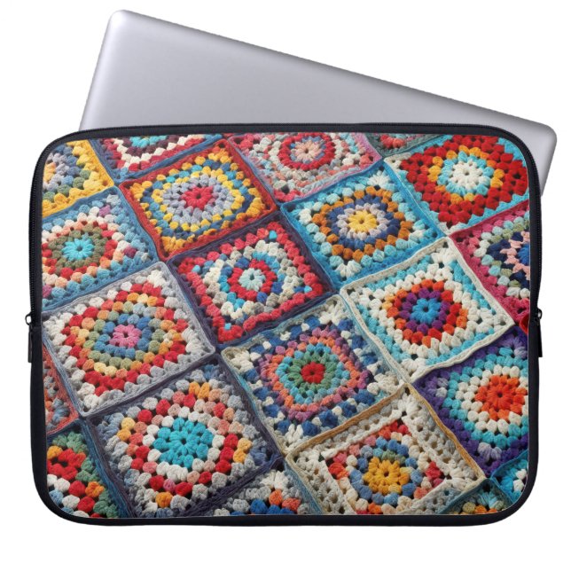 Capa Para Notebook Granny Square Crocheted Quilt (Frente)