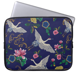 Capa Para Notebook Gruas, ondas e flores japonesas. Embroiderme doent