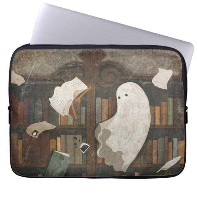 Capa Para Notebook Há Um Poltergeist Na Biblioteca (Frente)