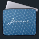 Capa Para Notebook HAMbyWG - Padrão de círculo em qualquer cor<br><div class="desc">HAMbyWhiteGlove - Circle Pattern com qualquer cor Fundo,  com ou sem o seu nome - basta escolher as opções personalizar e personalizar! ou ligue para 203-302-0337 para obter assistência da HAMbWG. Mostrado aqui com um fundo azul quente.</div>