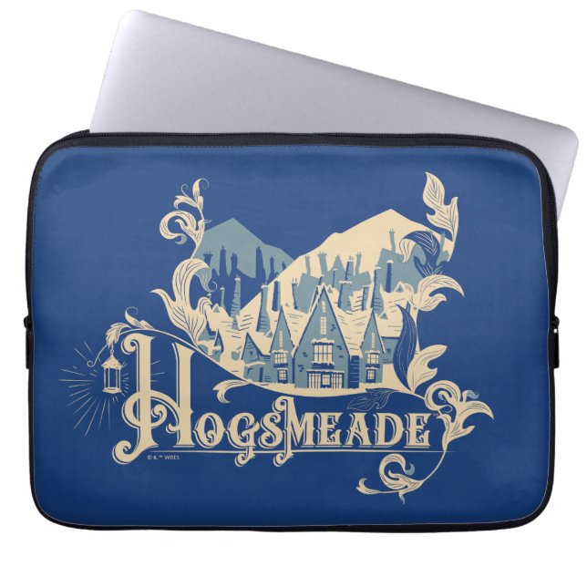 Capa Para Notebook HOGSMEADE™ Vintage Village Graphic (Frente)