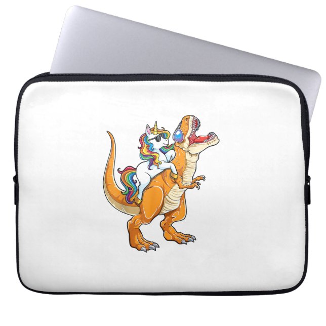 Capa Para Notebook Homem Mulher Cavalgando T-Rex Unicórnio Dinossauro (Frente)