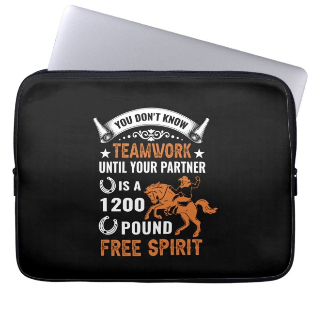 Capa Para Notebook Horse Art Você não sabe Trabalho em equipe (Frente)