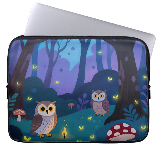Capa Para Notebook Ilustração de Corujas da Floresta Noturna (Frente)
