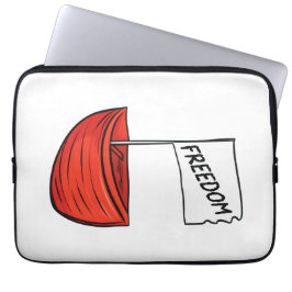 Capa Para Notebook Ilustração do Barco da Liberdade Náutica